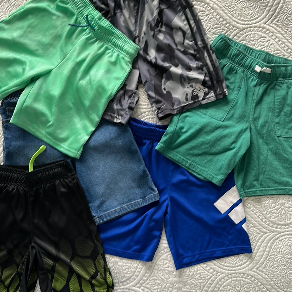 ❌SOLD❌Bundle of little boys shorts (6 pairs)